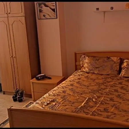 Hotel Rasfat